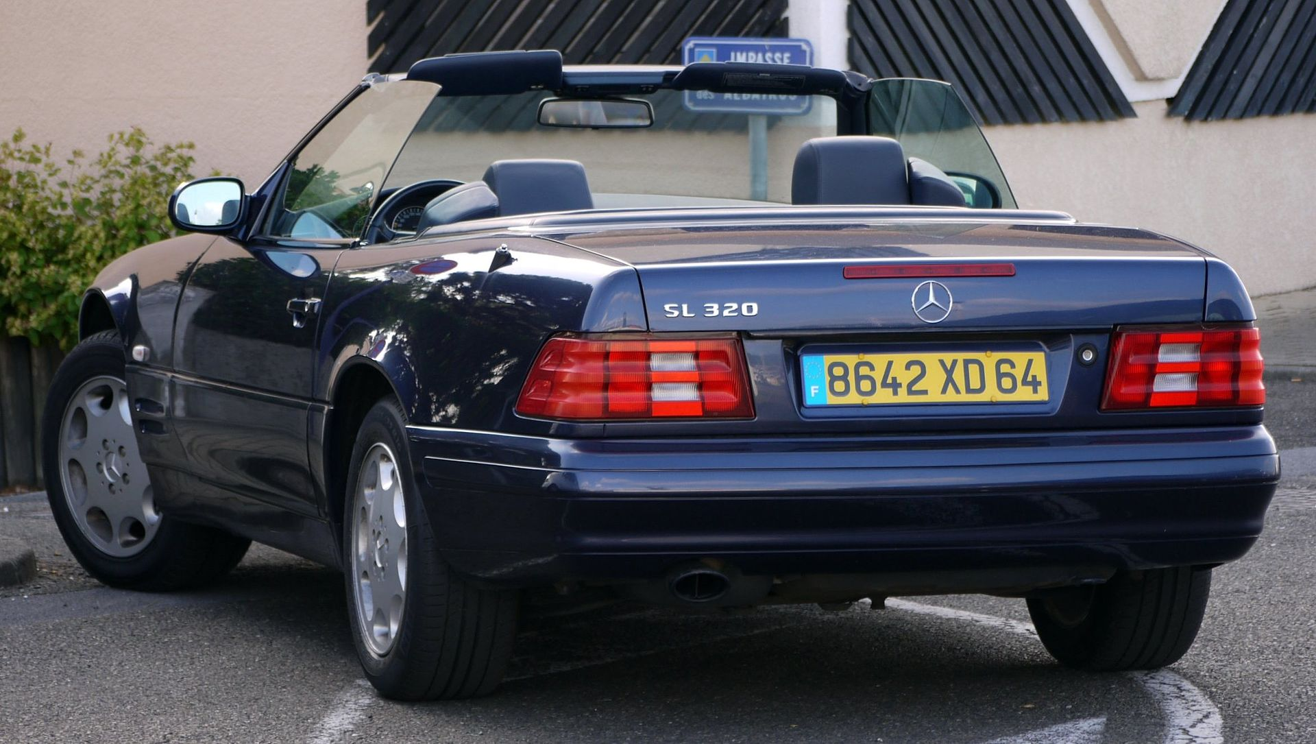 SL 320 (R129)