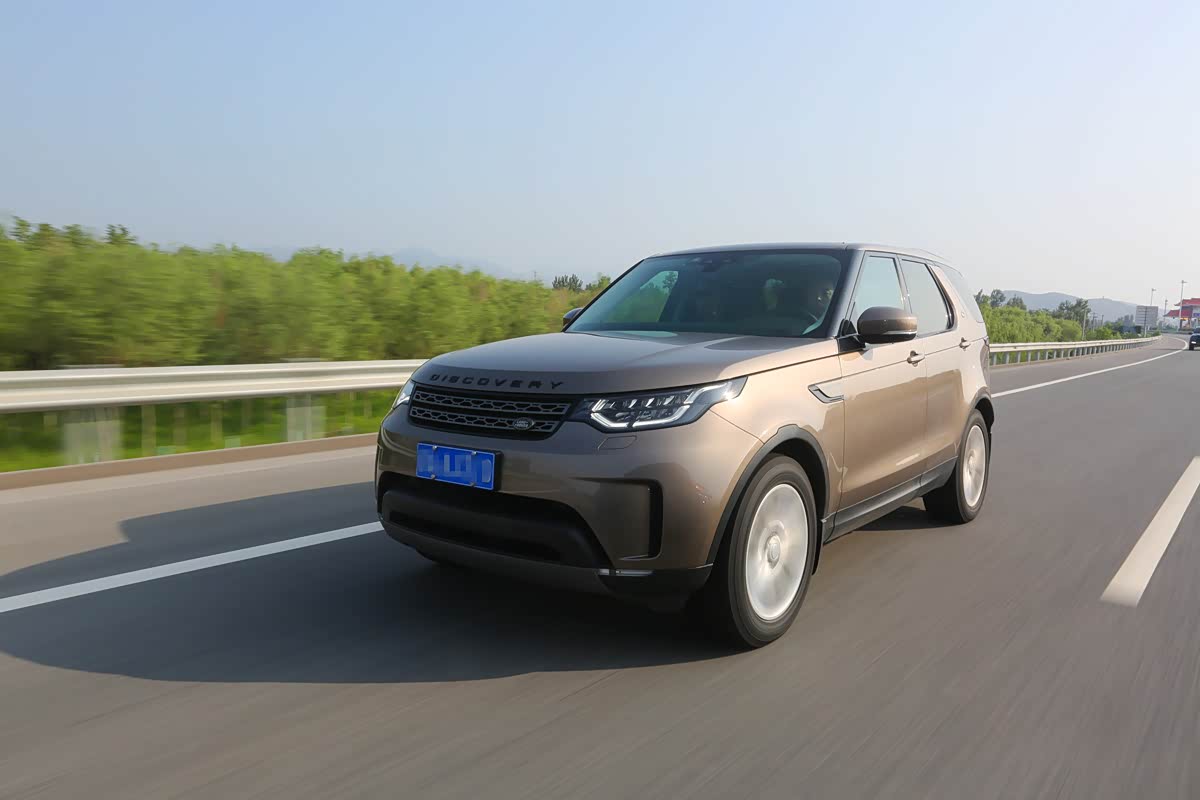 本次主角：路虎发现5 3.0 SE