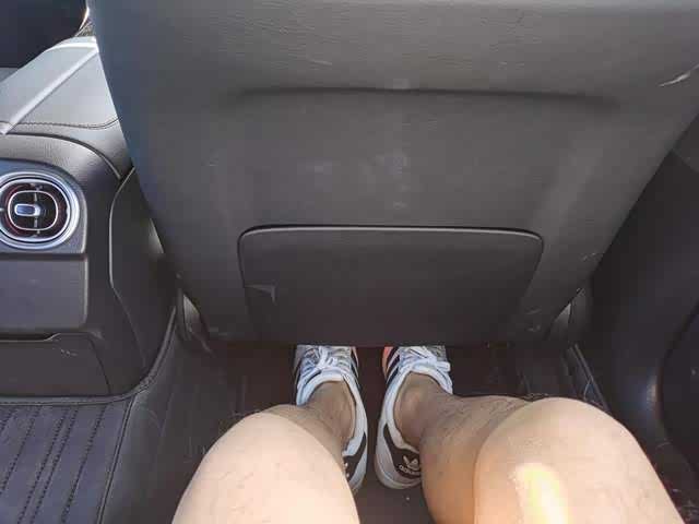 （空间绝对没有问题，腿部支撑其实也是足够的）