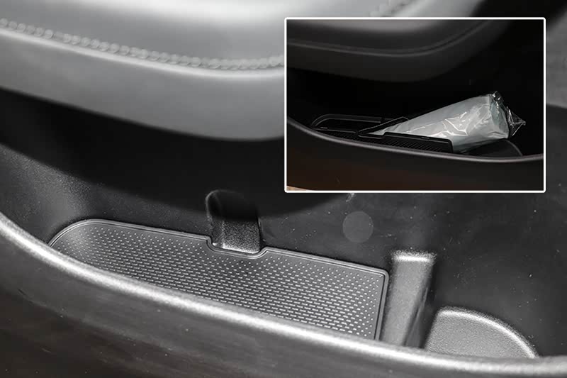 ▲ 配有小雨伞，“零斯莱斯”？