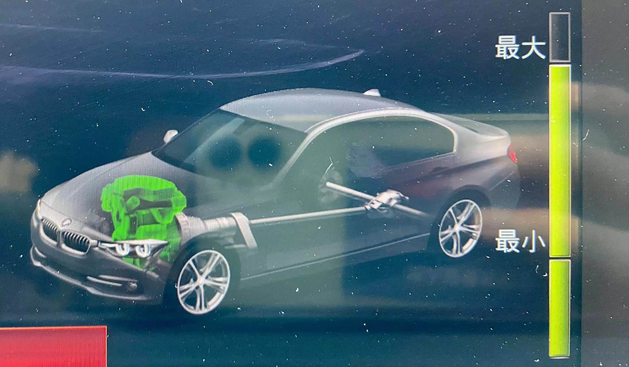 掩耳盗铃。不，掩眼烧油