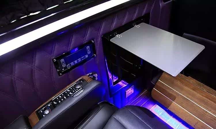 进口依维柯New Daliy 九座豪华商务舱