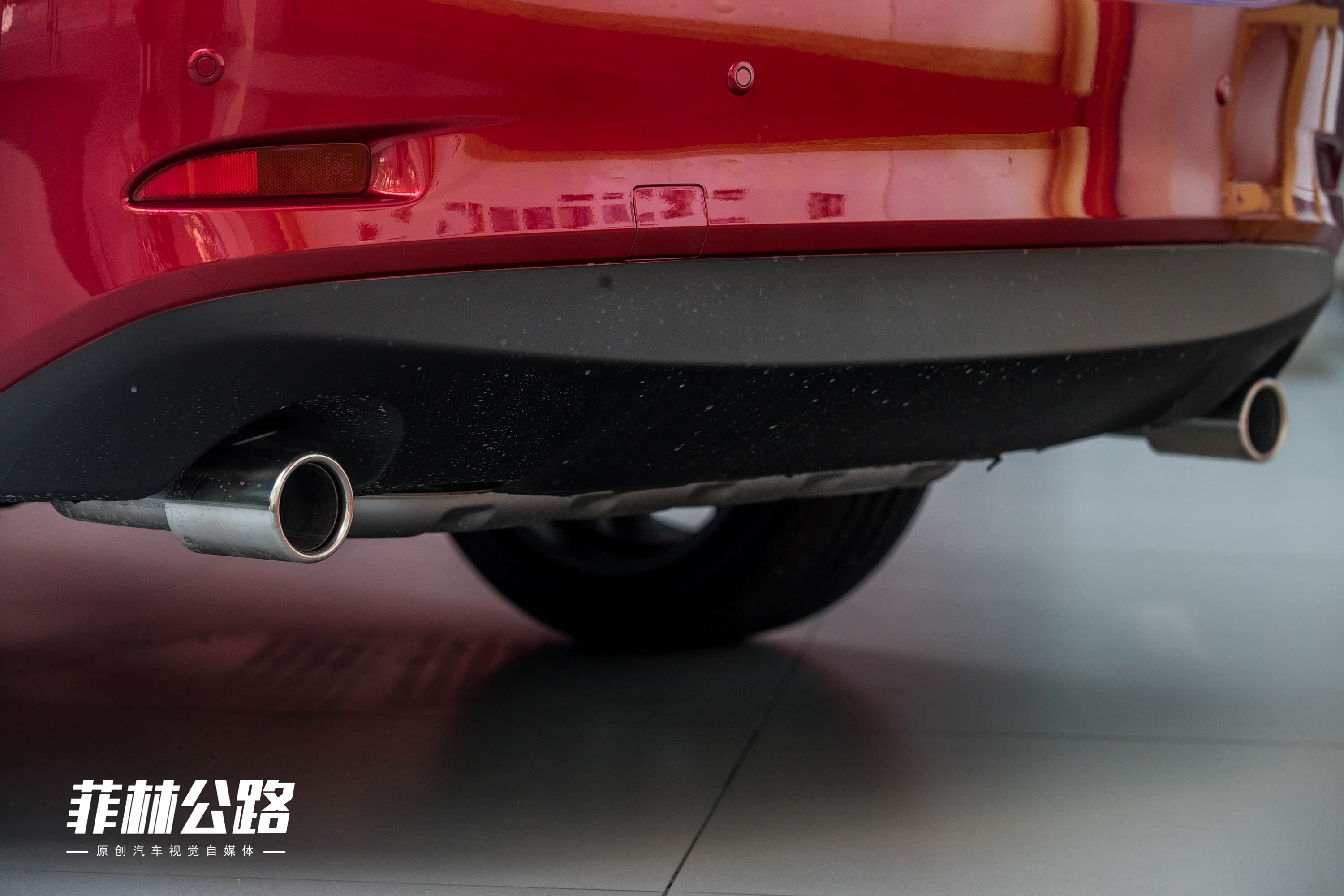 2018款 2.5L 蓝天尊崇版