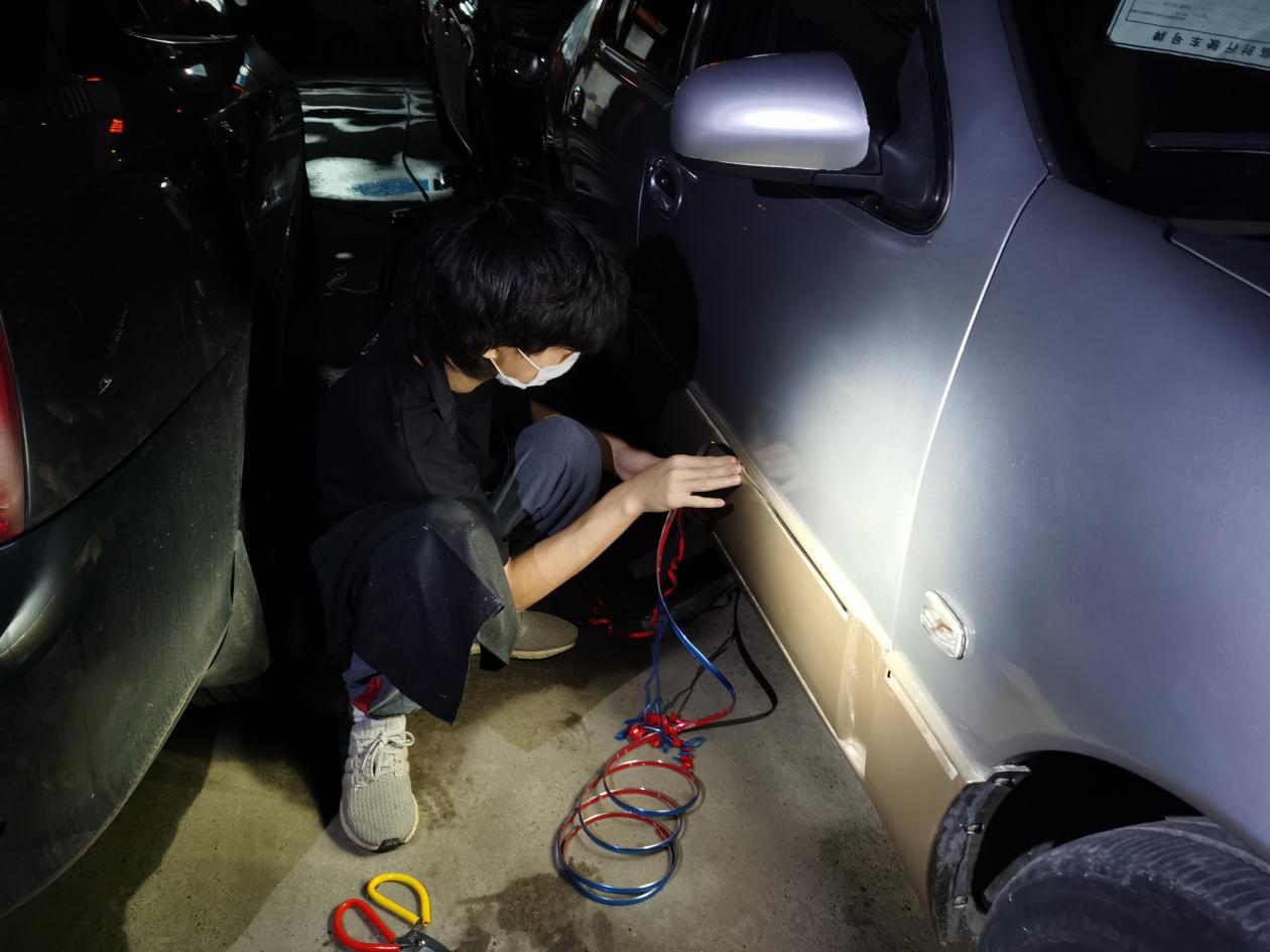 为了整备进度，小胡同学深夜都还在洗抛，贴条。