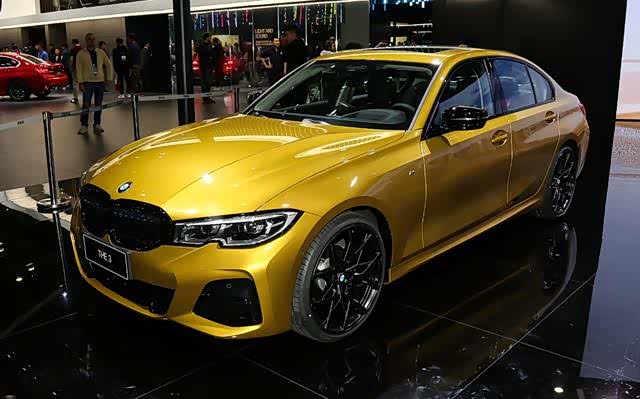 全新宝马3系M运动耀夜套装