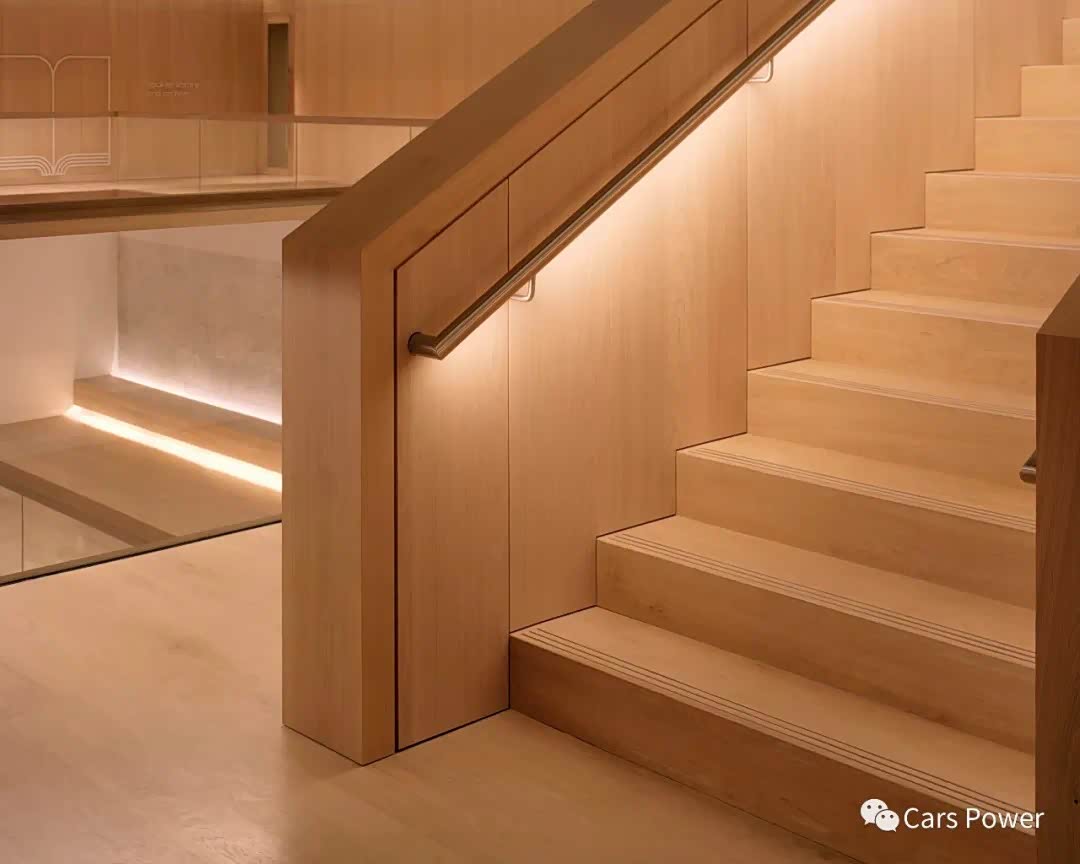 尽可能保留天然材质原本的样貌也是帕森的特色