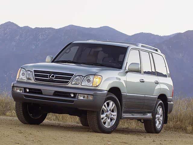 LX470