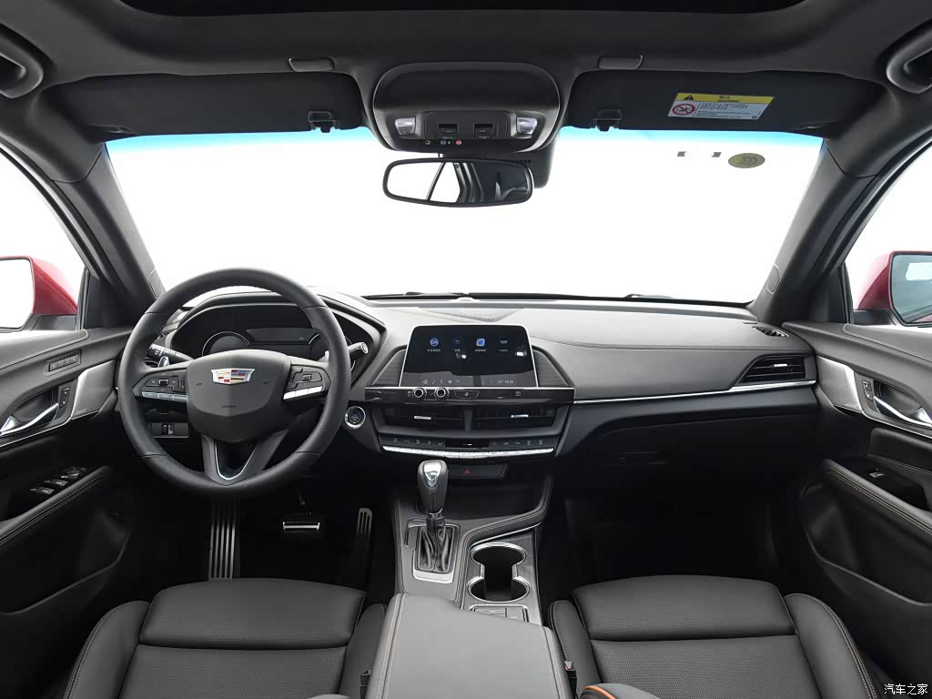 配图为凯迪拉克CT4