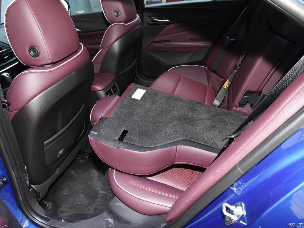 配图为凯迪拉克CT4