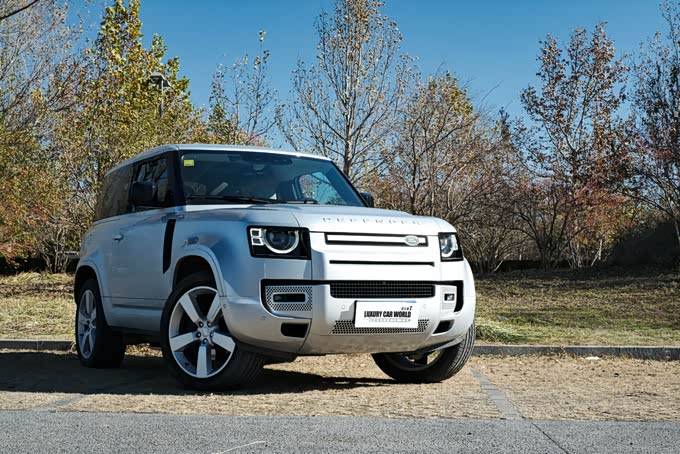 是否提供豪华套件&运动套件选择（2分）