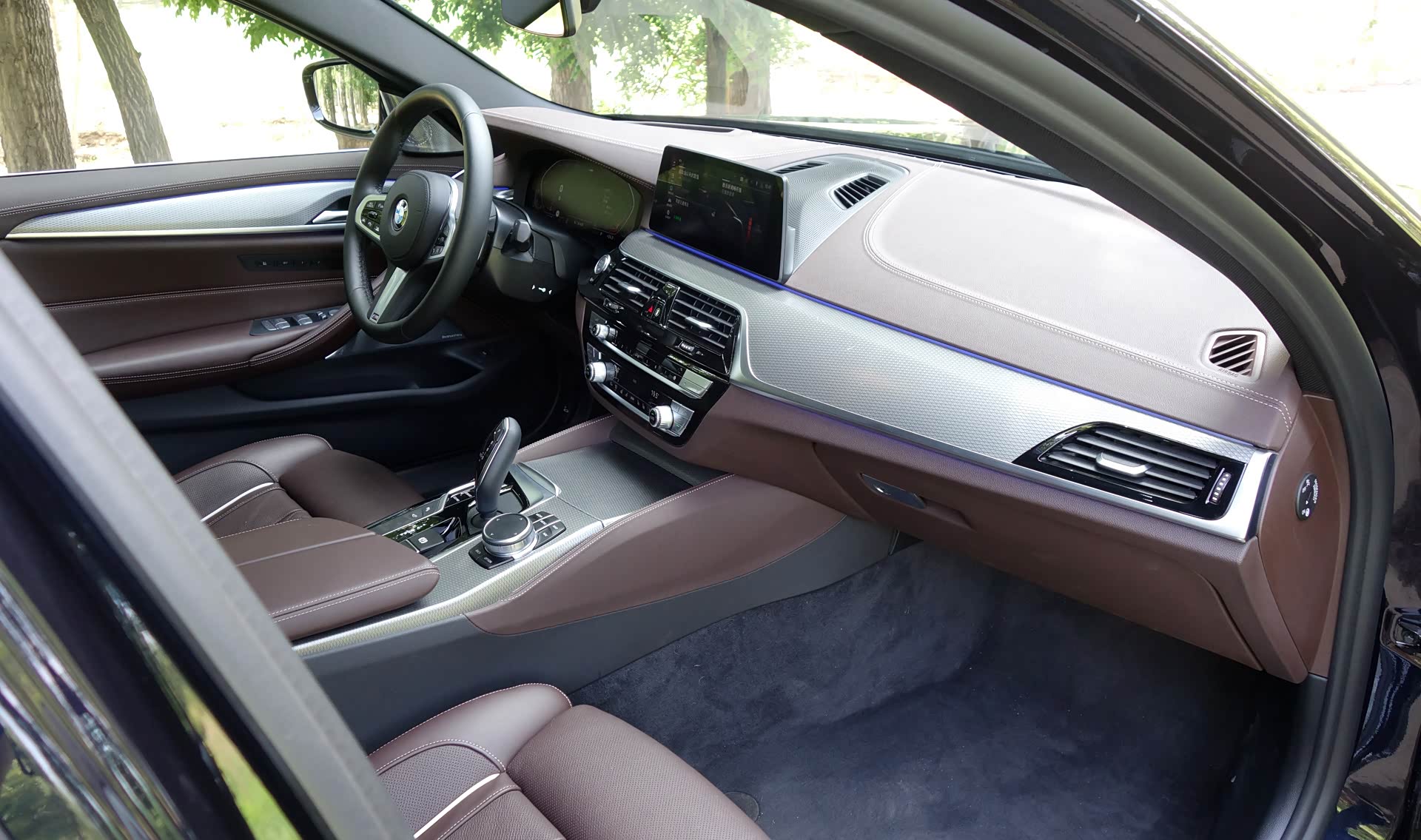 满配版宝马530Li xDrive内饰
