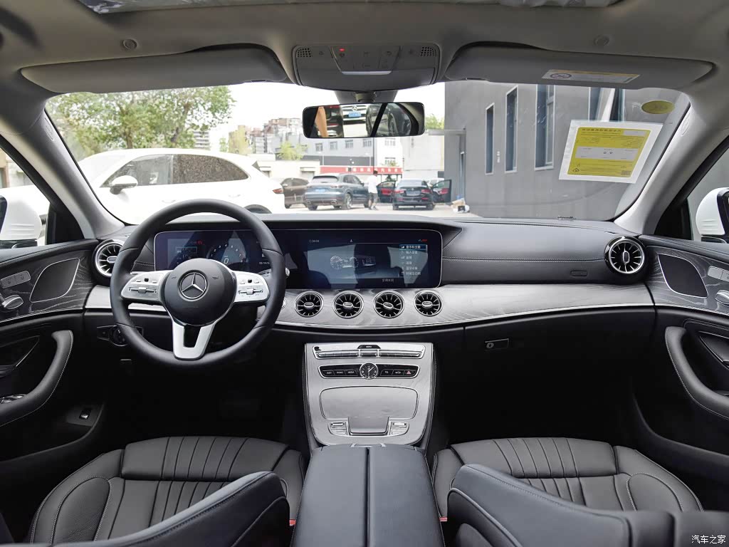 奔驰CLS级