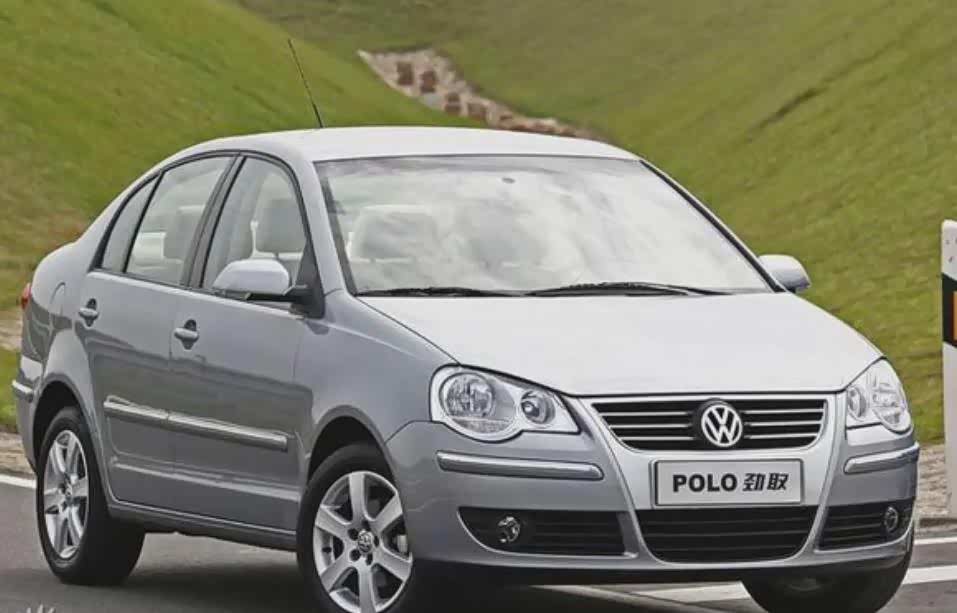 比如老POLO劲取（2008款）
1.6L 6AT能卖12万以上