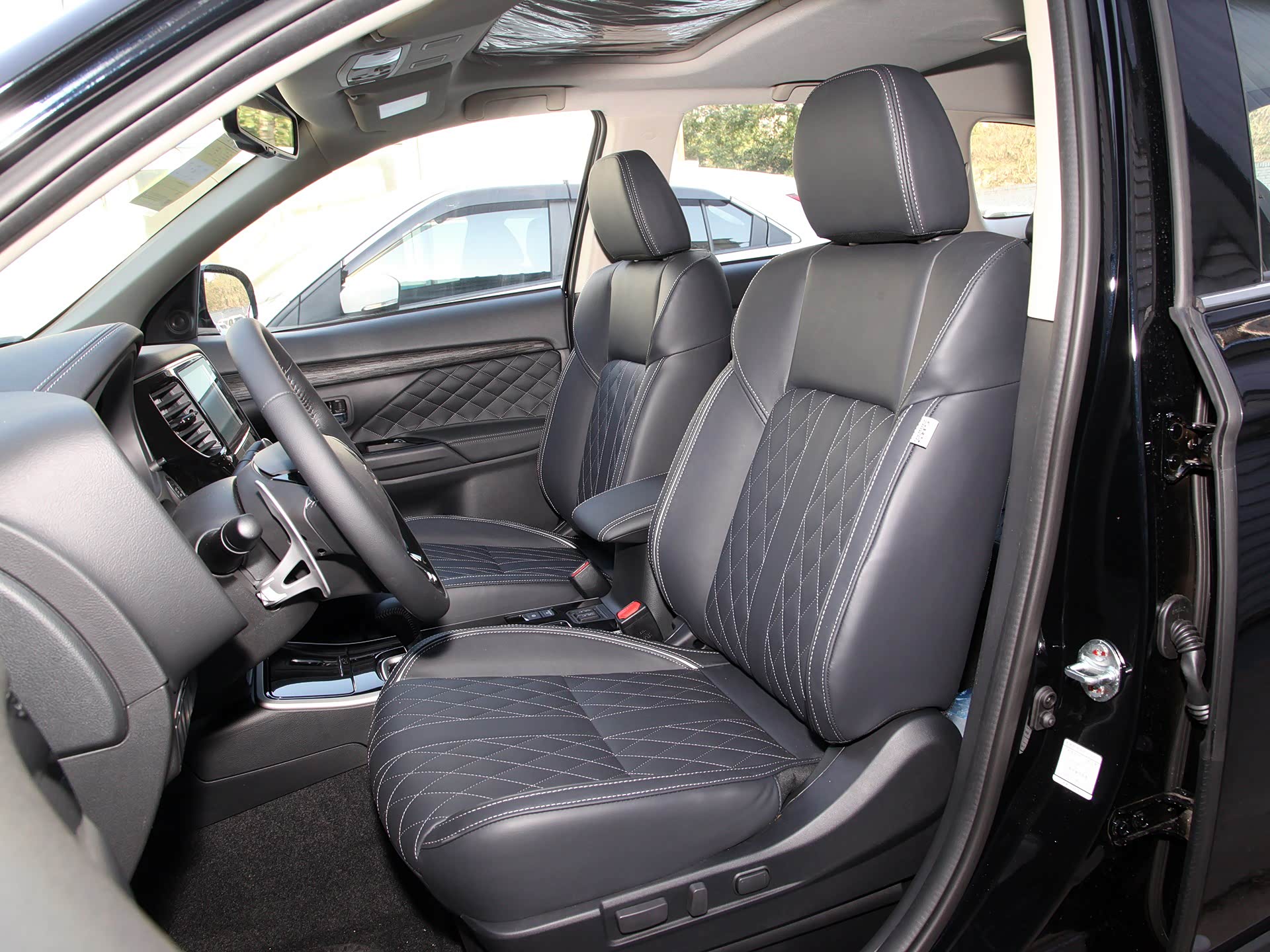 /引自汽车之家图库