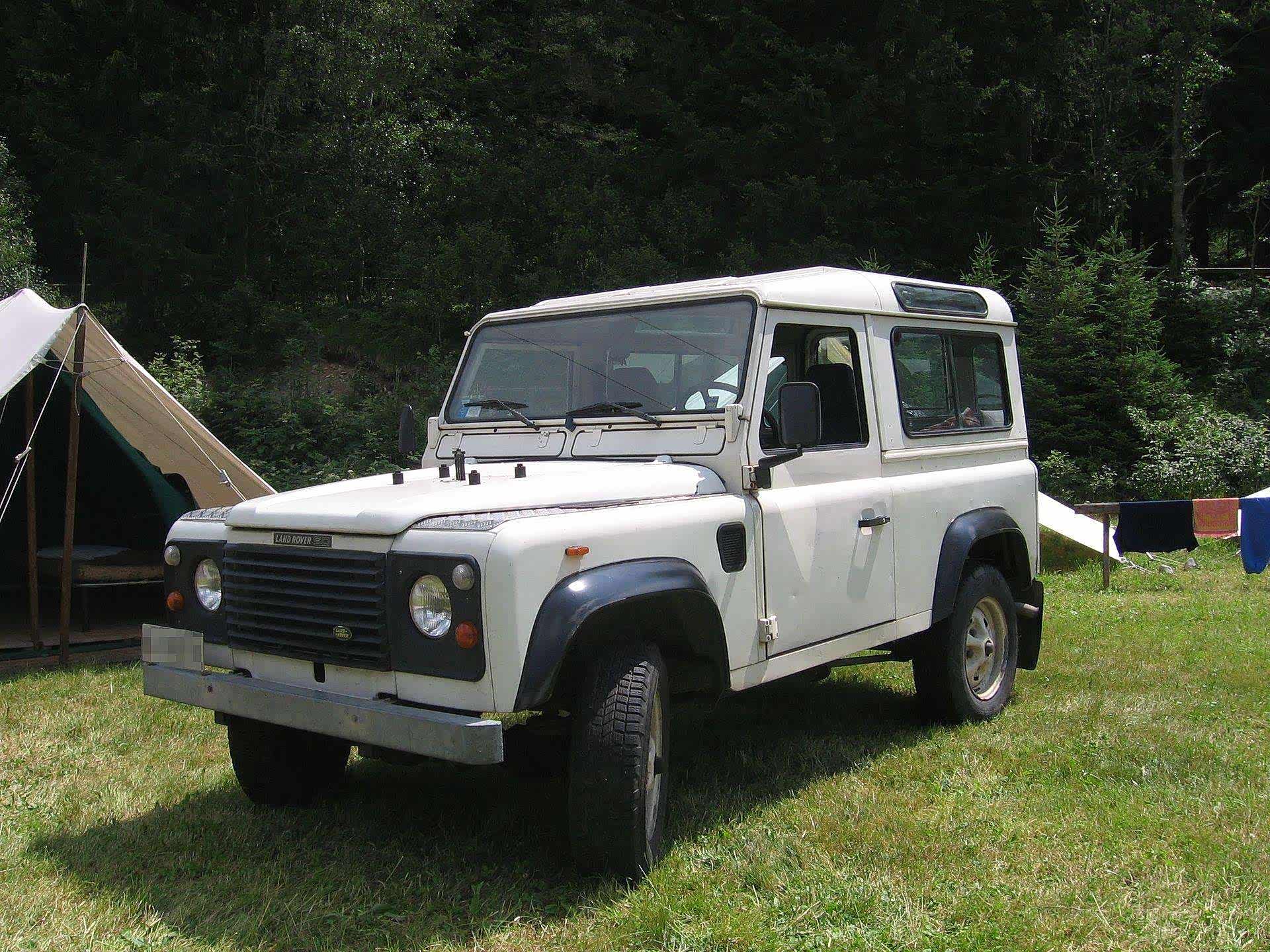 Land Rover90