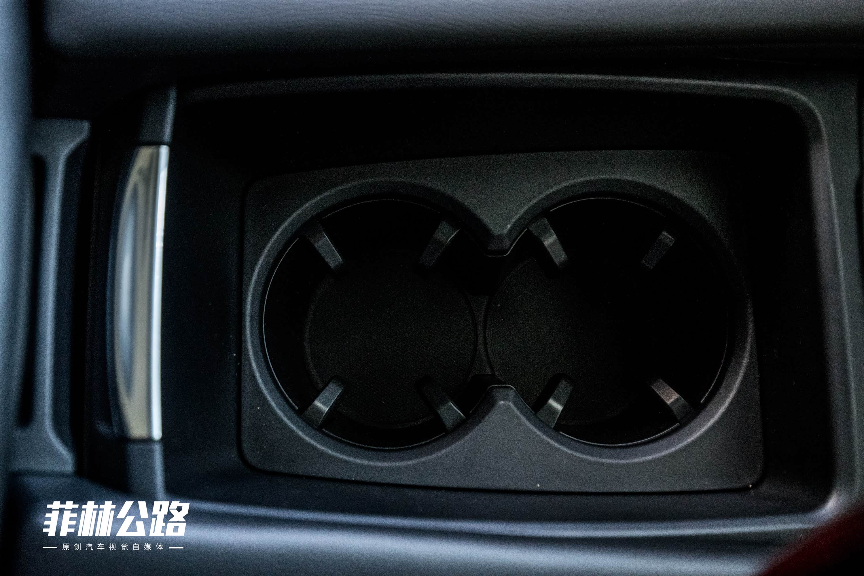 2018款 2.5L 蓝天尊崇版