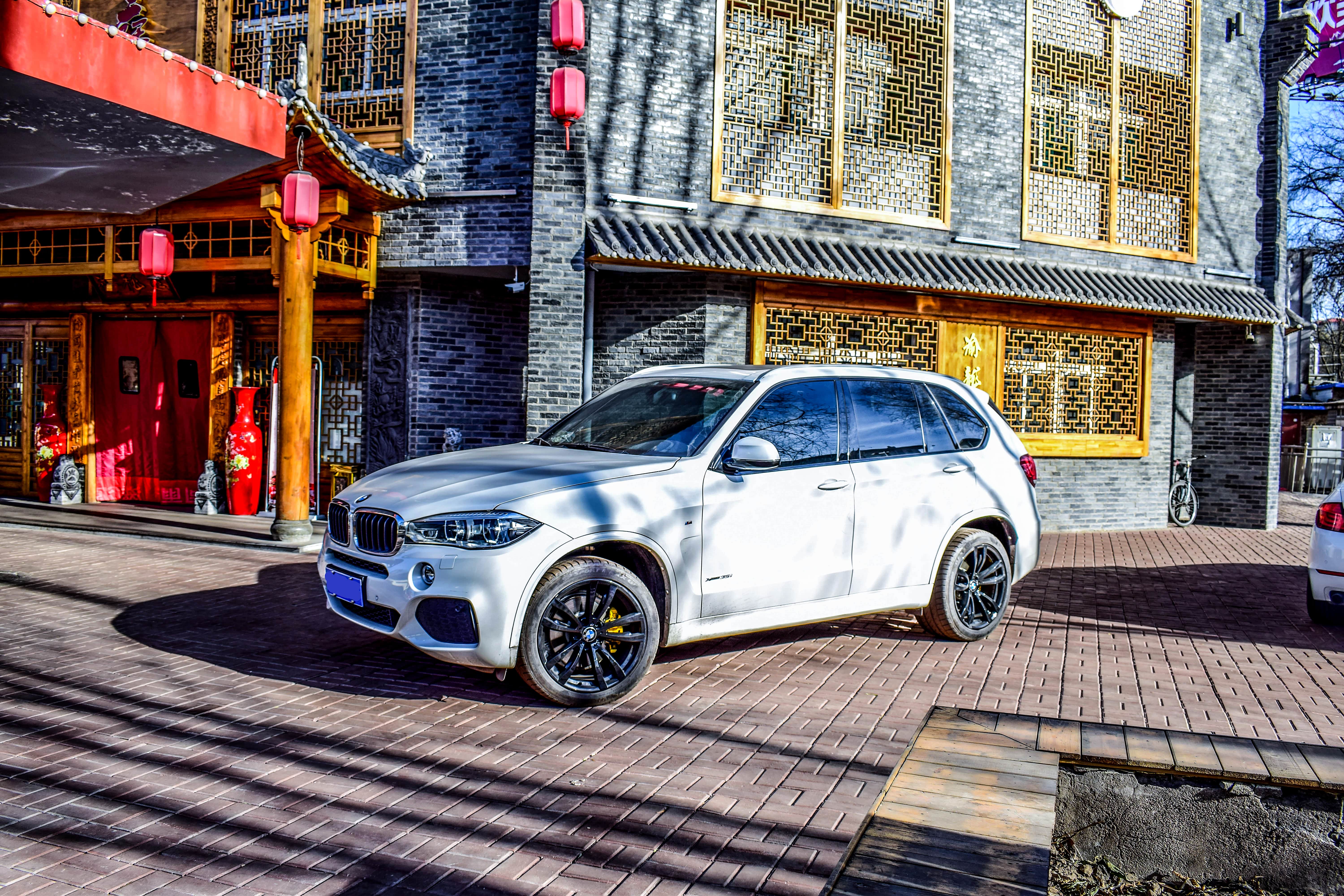 长/宽/高（mm）：4857/1933/1776