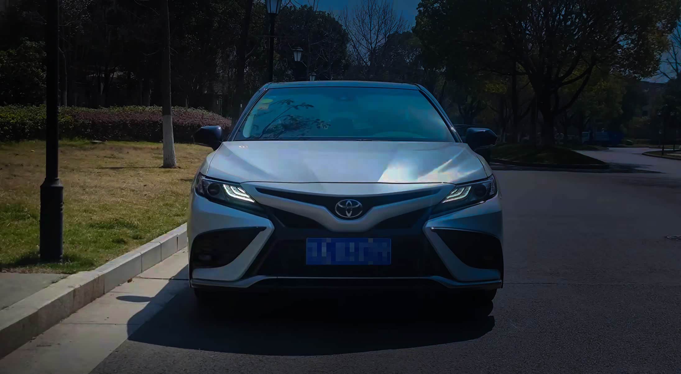 2021款凯美瑞2.5S锋尚版（燃油版）