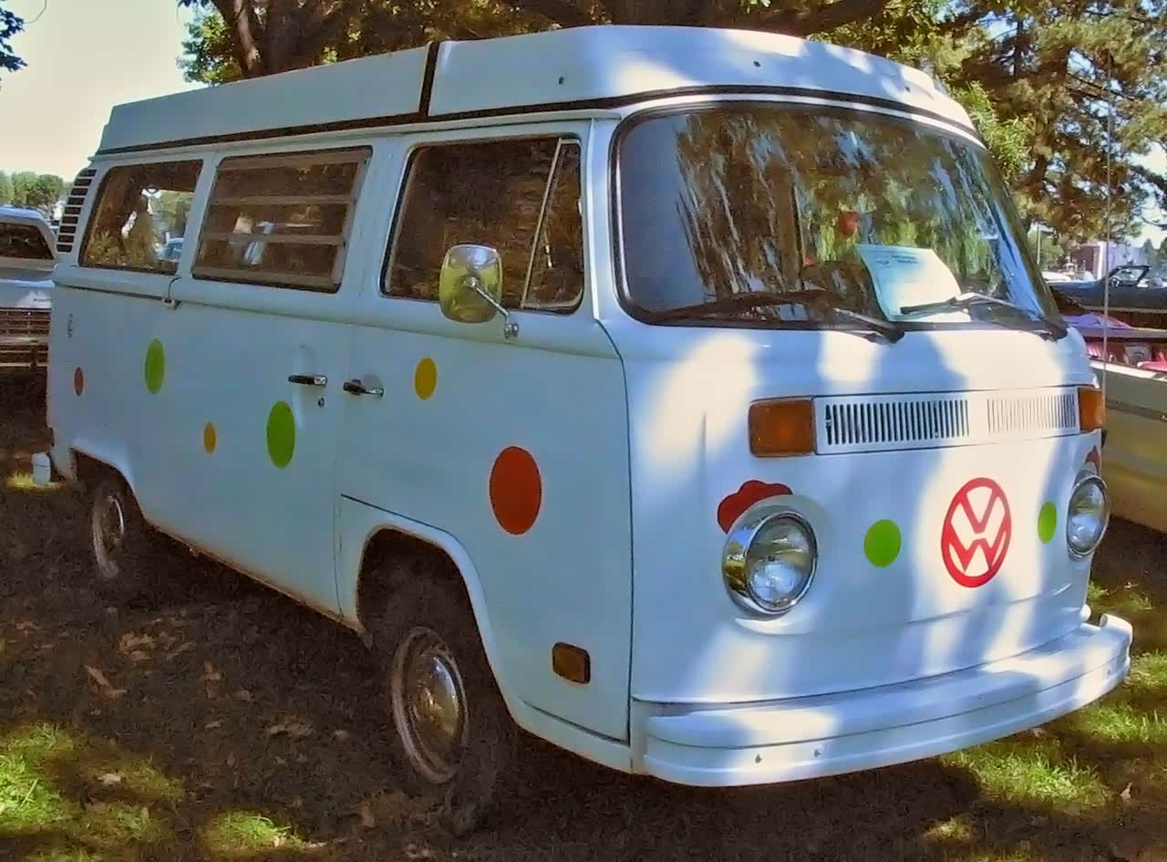 1977年在北美销售的大众T2 Kombi威斯伐利亚