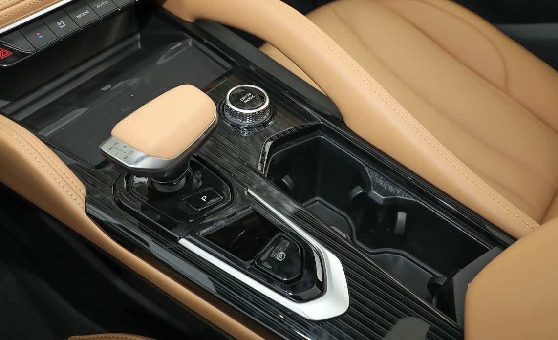 在售吉利星越L增程电动版