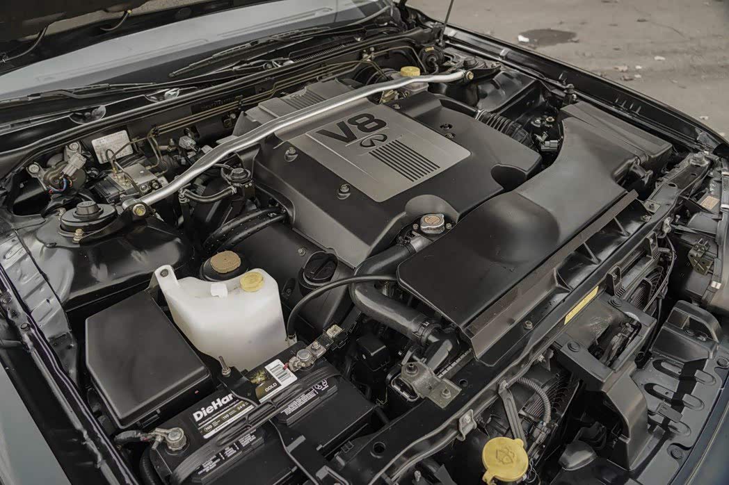 4.1升V8自然进气引擎，可产生270ps的马力和38.4kg-m的扭力。图／摘自Bring A T