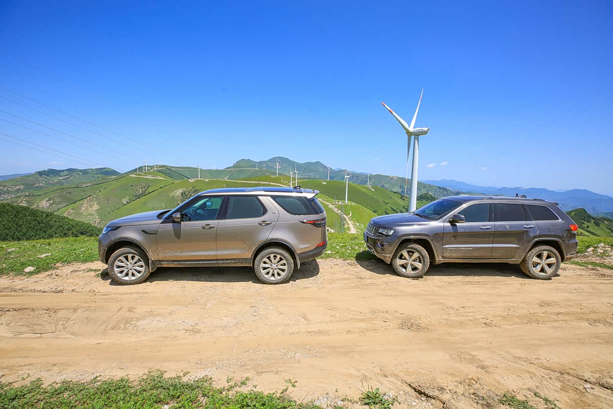 极度舒适的进山方式 SUV组队踏寻空中草原 