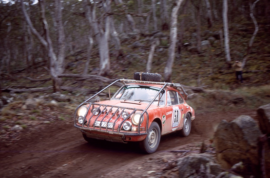 Porsche 911 S 2.0 Coupe "London to Sydney Marathon