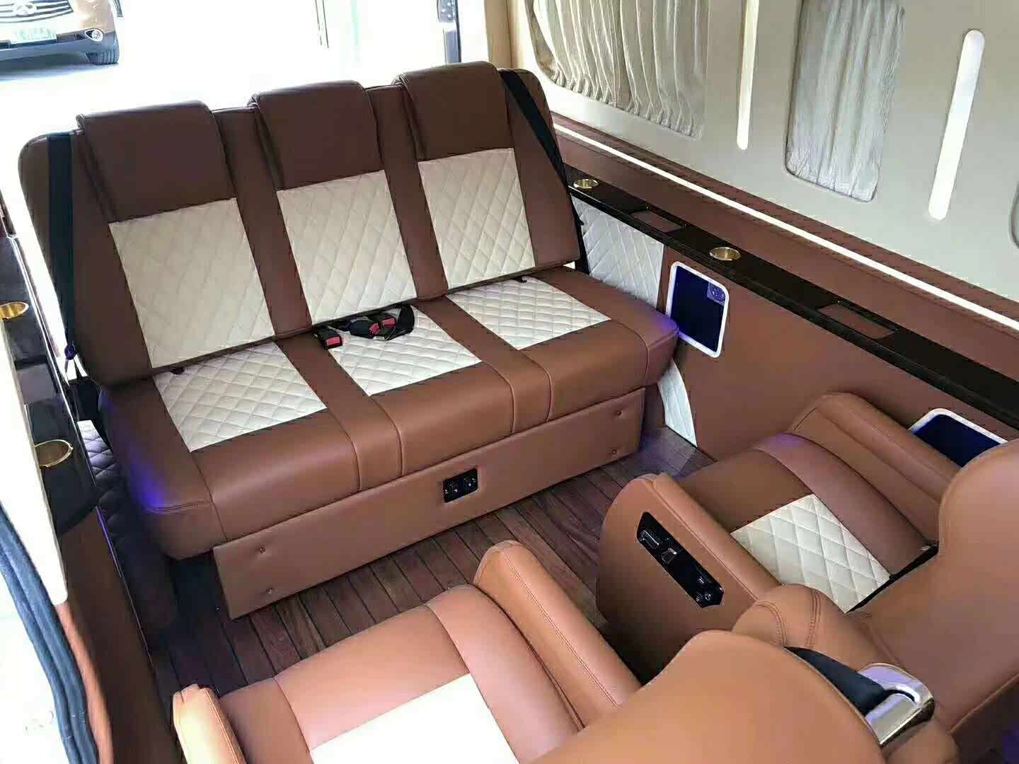 中排旋转后和三排聊天