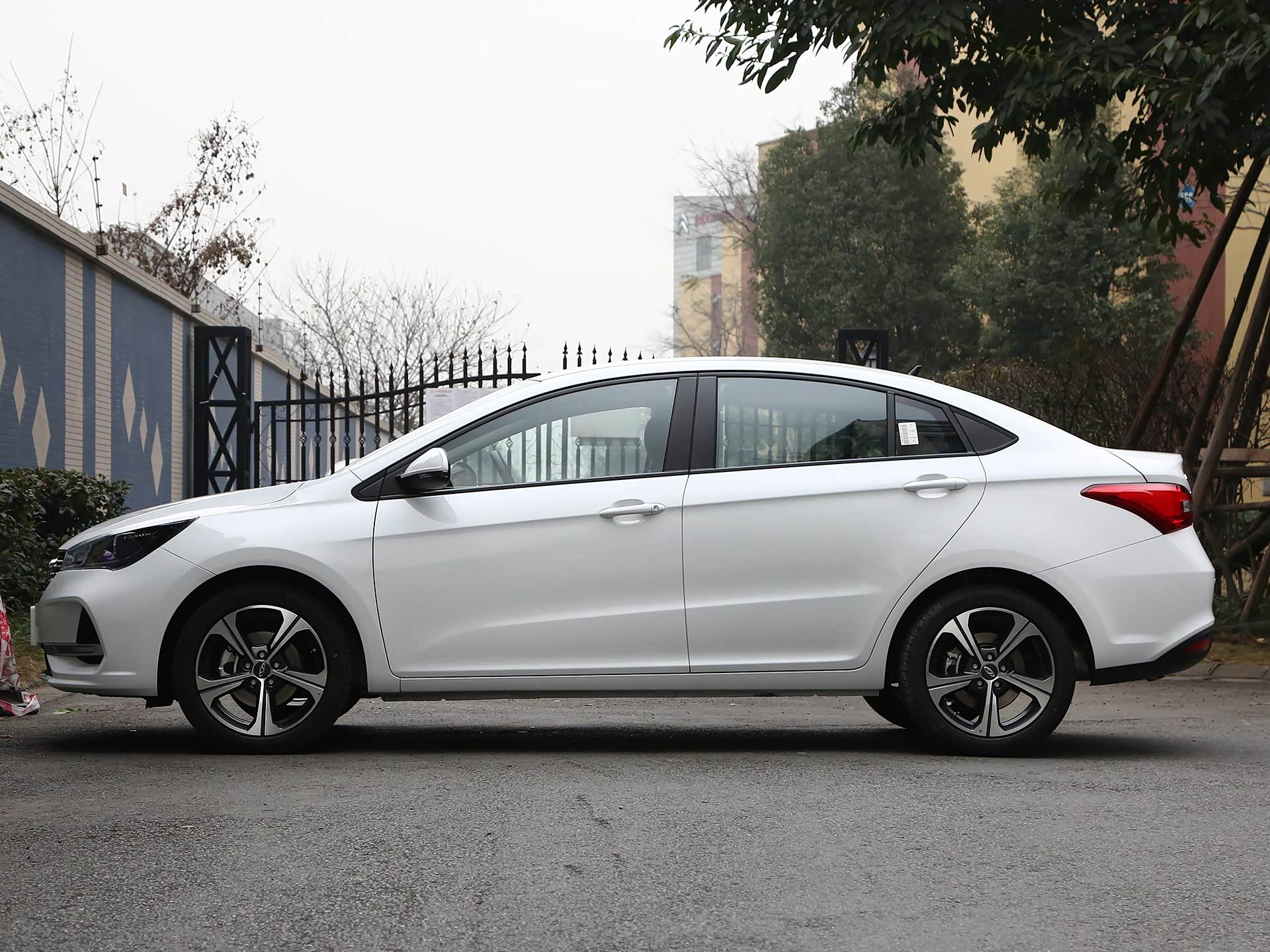 艾瑞泽5/引自汽车之家图库