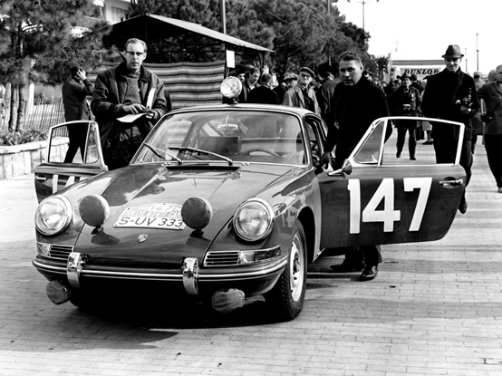Porsche 911 2.0 Coupe "Monte" (901)