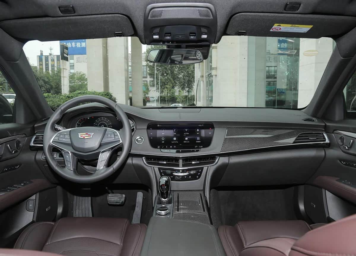 （内饰配图为现款凯迪拉克CT6）