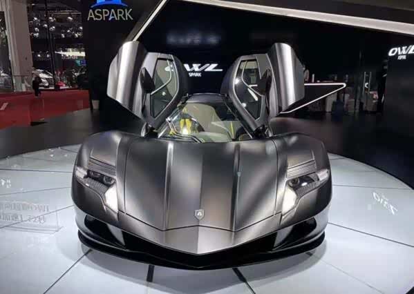 日本企业Aspark正式亮相OWL纯电动超跑