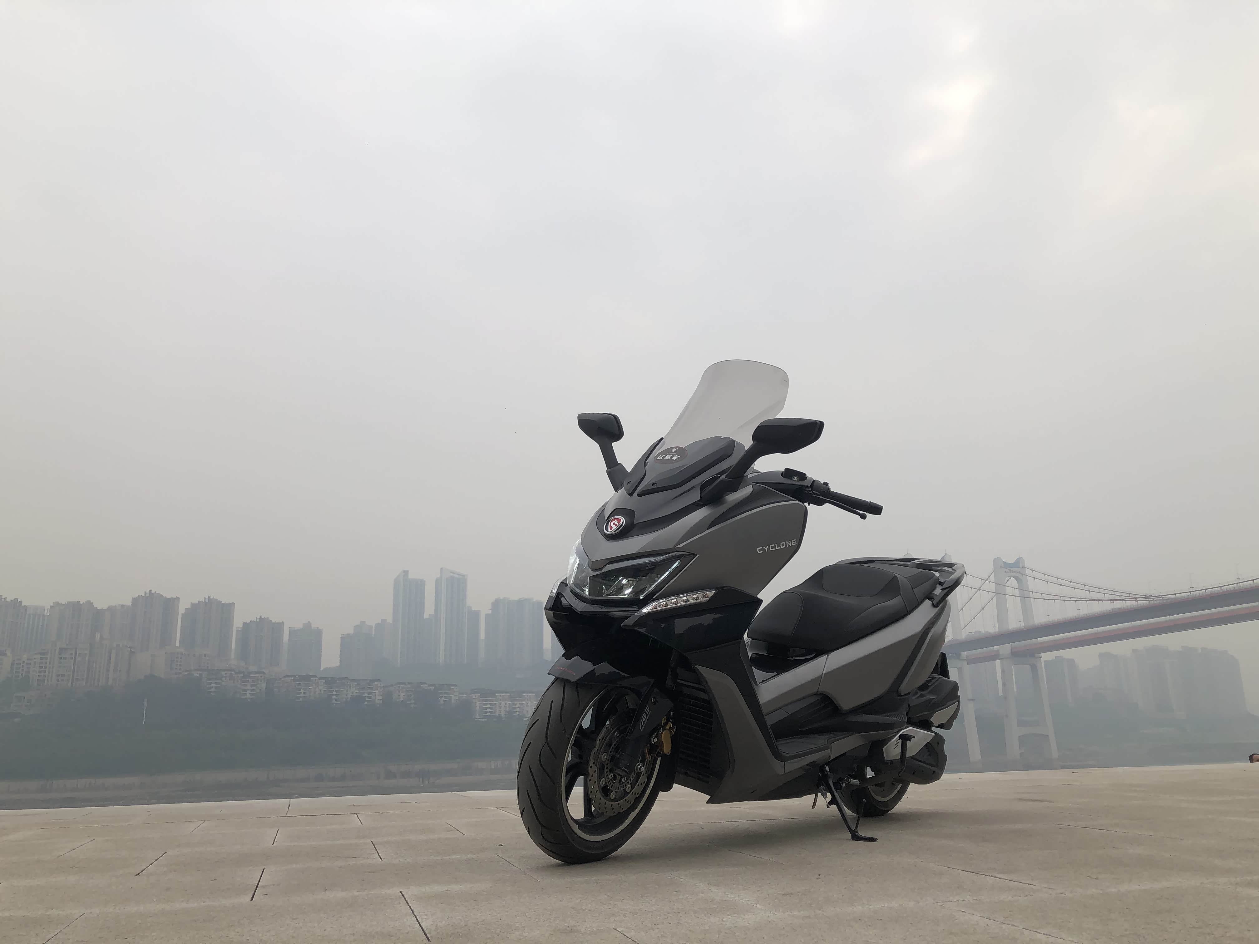 价格差距不大,rt3 畅享版,赛艇250精致版该如何选?