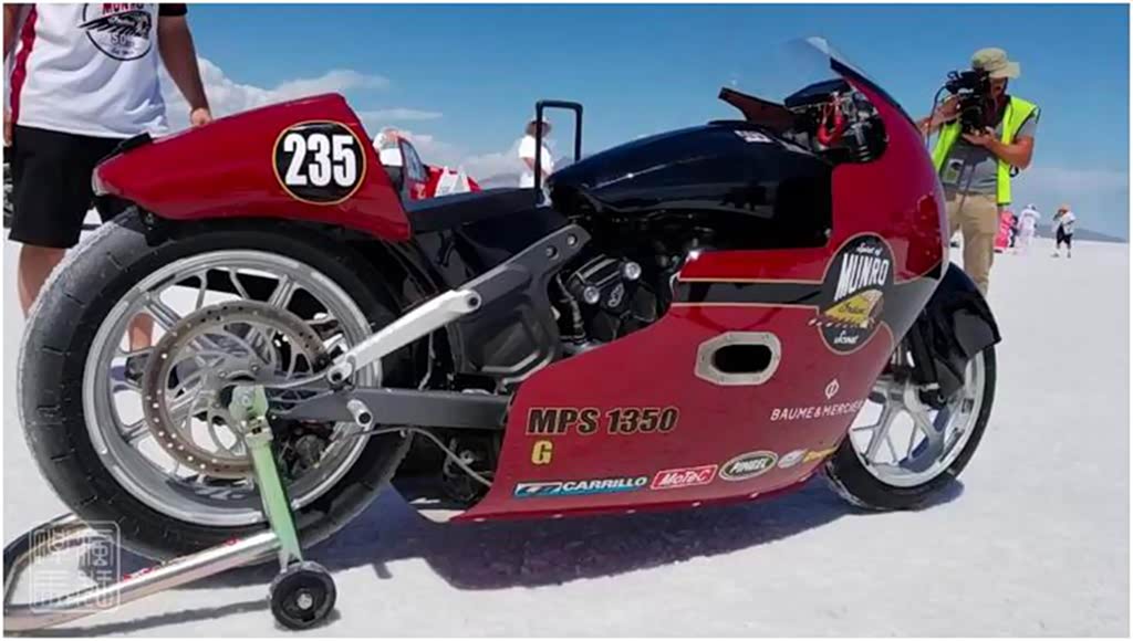 印第安“Spirit of Munro Scout”直线加速赛车