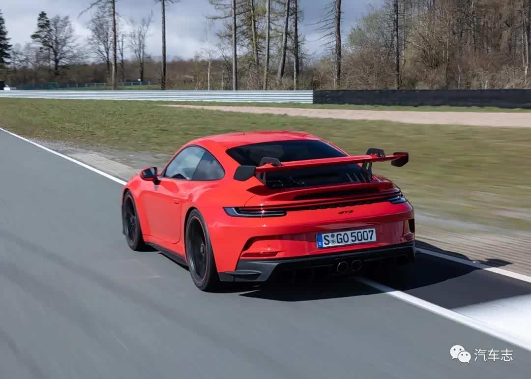 （配图为992 GT3）
