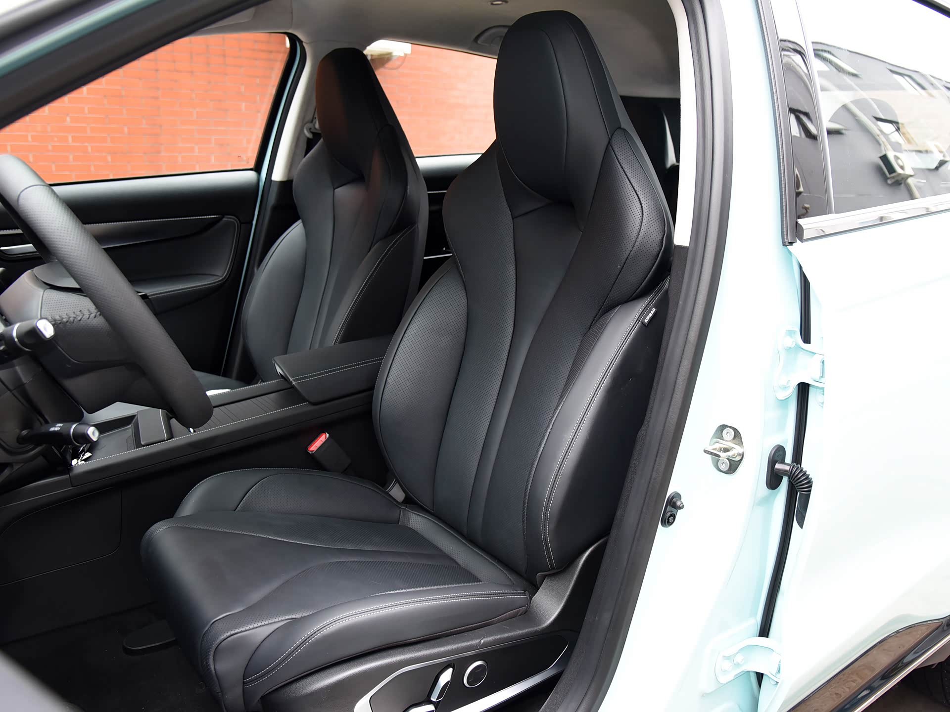 /引自汽车之家图库