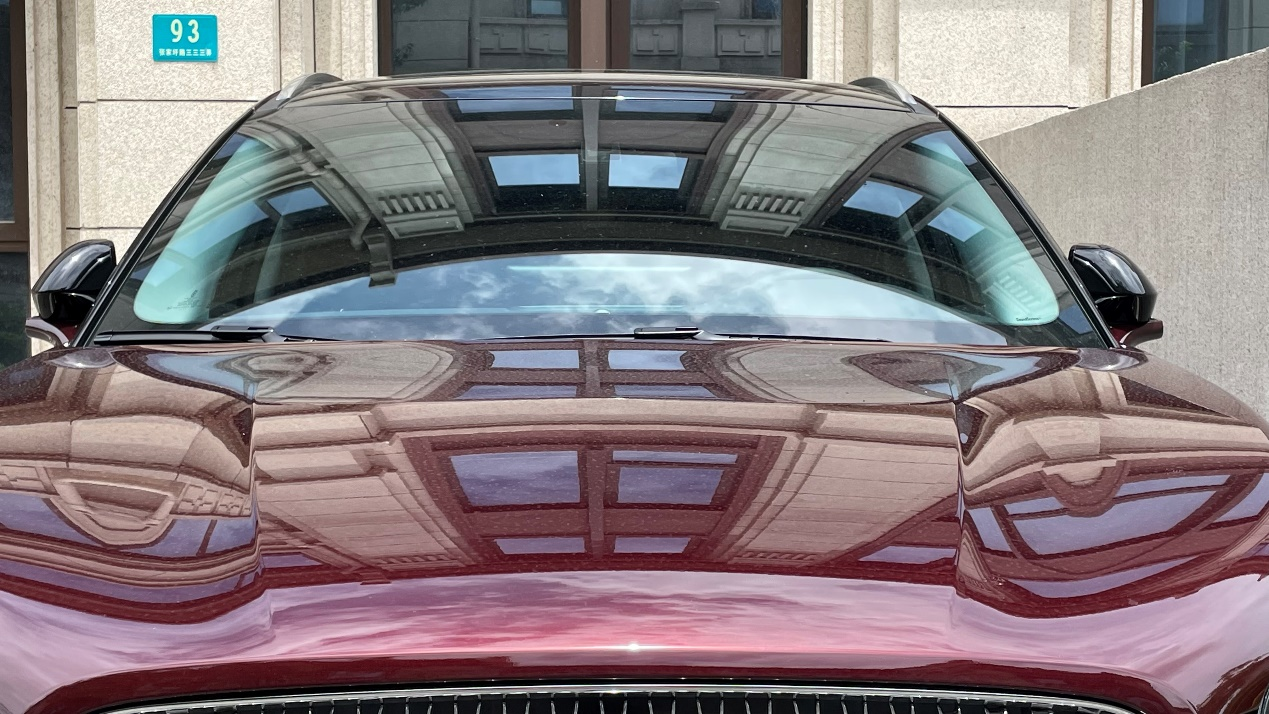 林肯冒险家雨刮凸出机盖高度