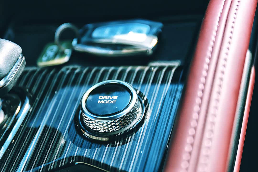 星越L多种驾驶模式旋钮