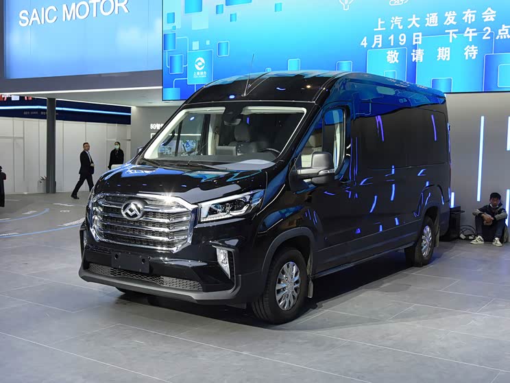 上汽大通G20 PLUS四座、V90墨今日上市