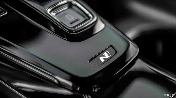 化身黑骑士 索纳塔N Line暗夜版官图