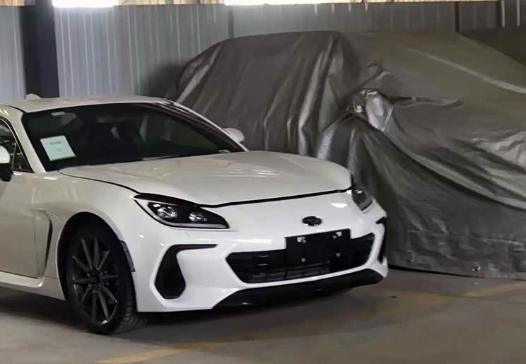 或近期发布 新一代斯巴鲁BRZ疑似到港