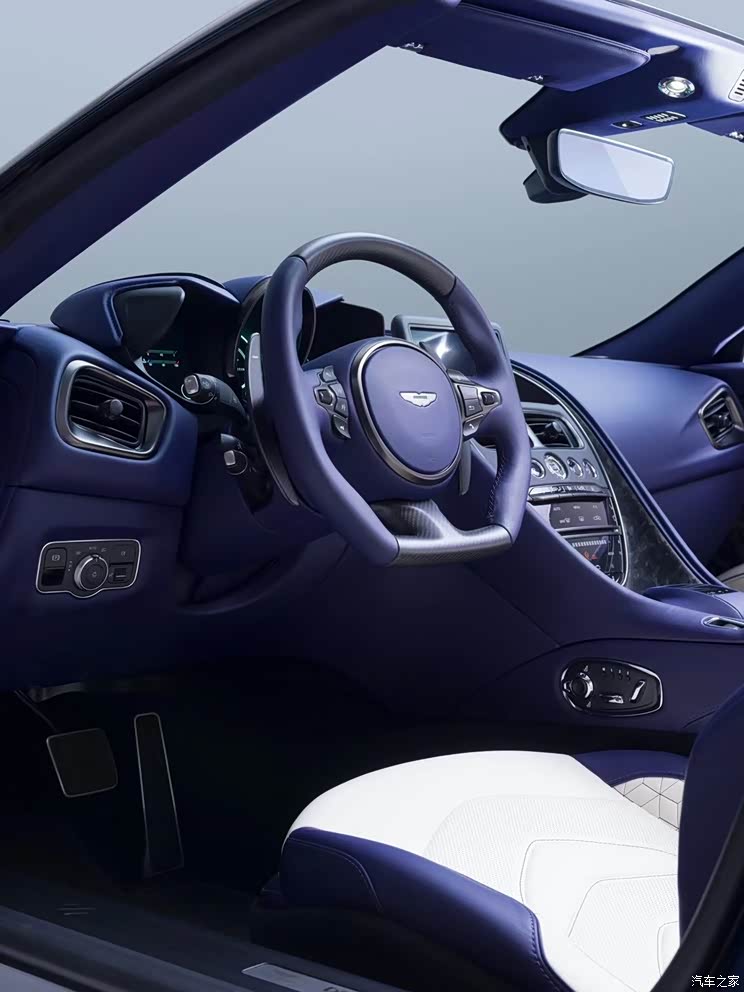 2021粤港澳车展:阿斯顿·马丁DBS定制版