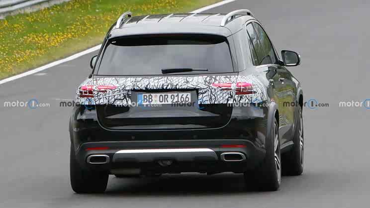 设计小幅调整 新款奔驰GLE谍照曝光