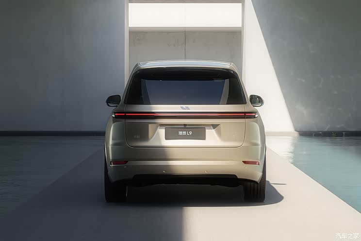 大型奶爸SUV 理想L9外观官图正式发布