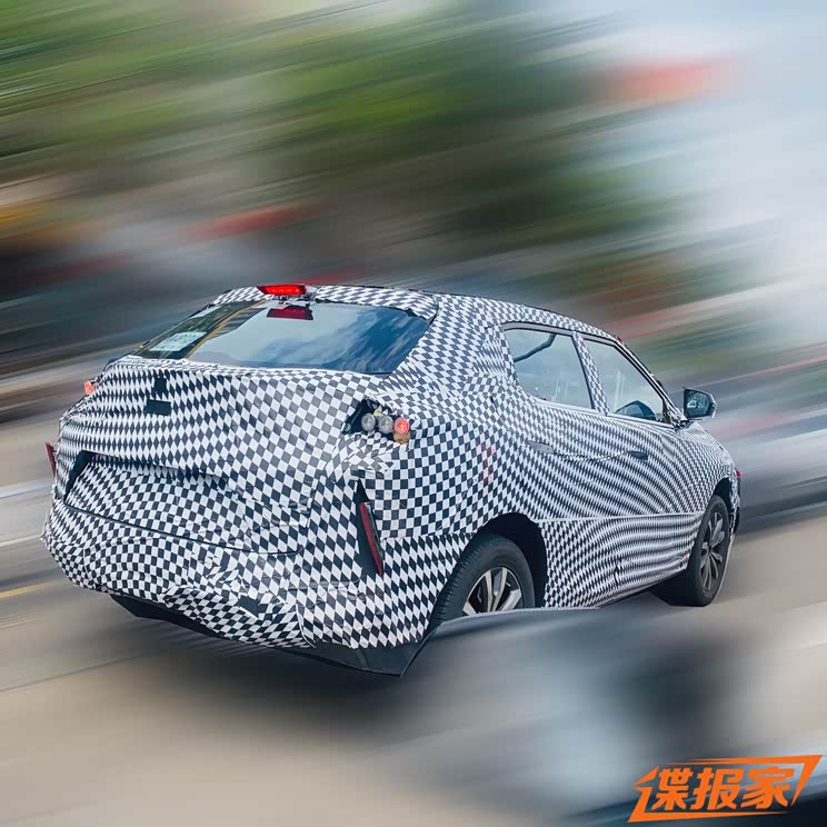 或将推混动车型 全新广汽传祺GS4谍照