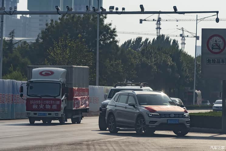 独家探访:暴雨后的郑州“危情72小时”