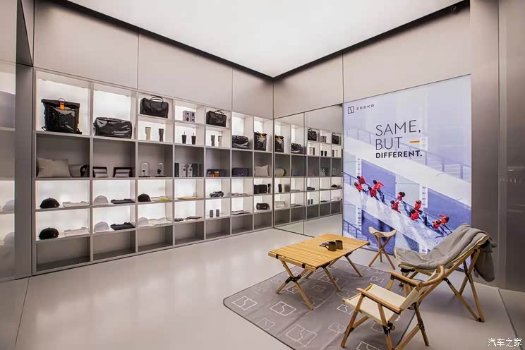 大版本OTA来了 极氪中心全球旗舰店开业