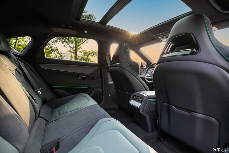 售21.58万元起 比亚迪汉家族新车上市