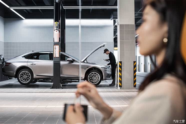 来了 全国首家捷尼赛思中心于上海揭幕