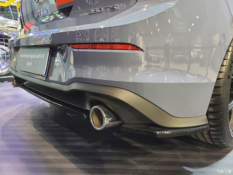 中国国际汽车改装展:高尔夫GTI定制版